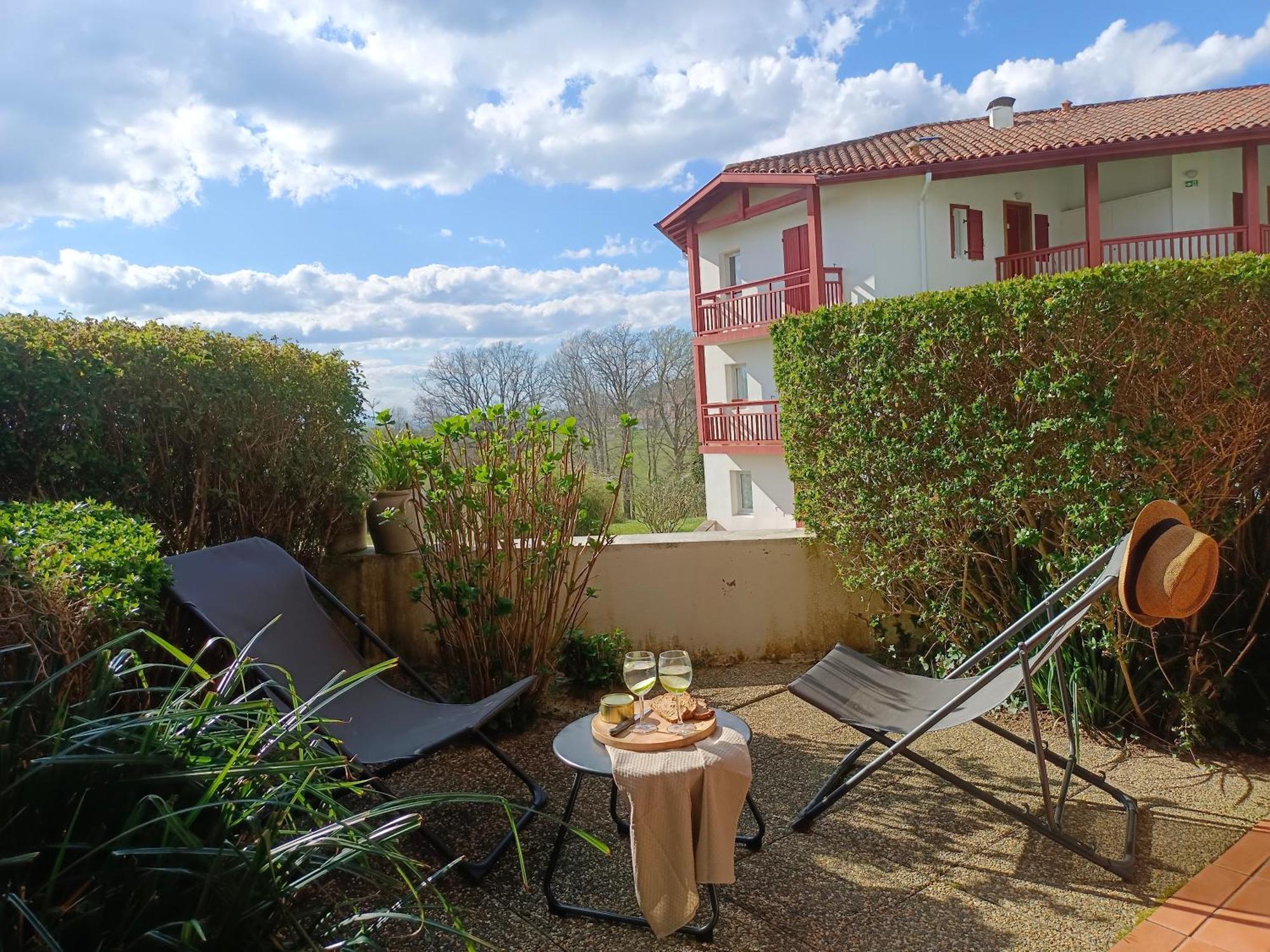 Appartamento T1 Bis Avec Piscine Vue Golf Et Montagnes Arcangues Esterno foto